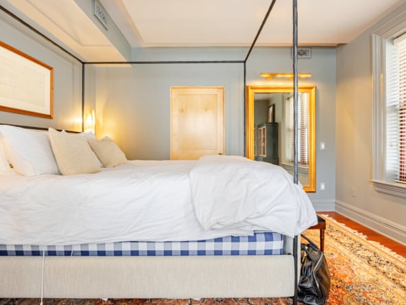 Bedroom - 01