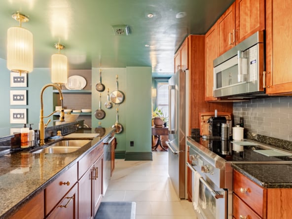 Kitchen - 03