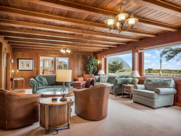 1021 S Promenade-36