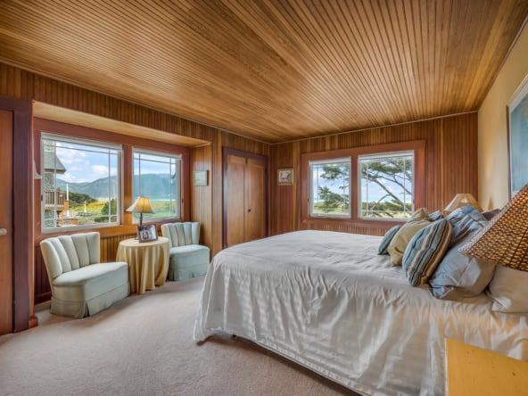 1021 S Promenade-55