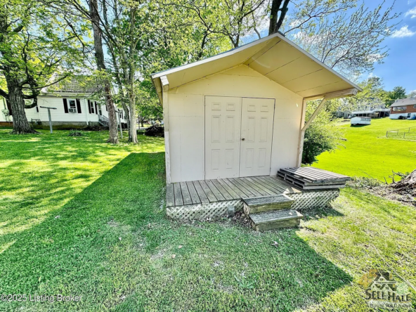 116 Lebanon Hl, Springfield, KY 40069-23
