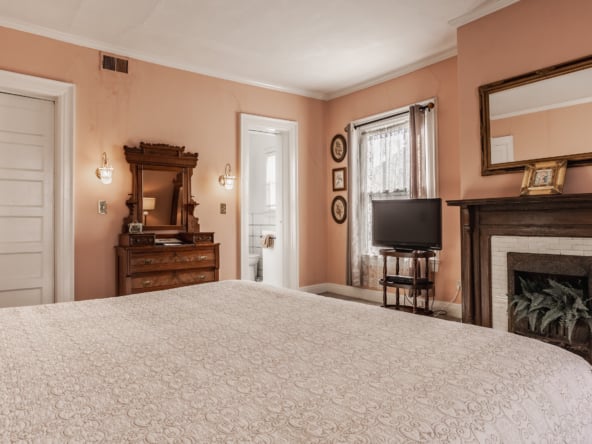 1319 N New Jersey New-29