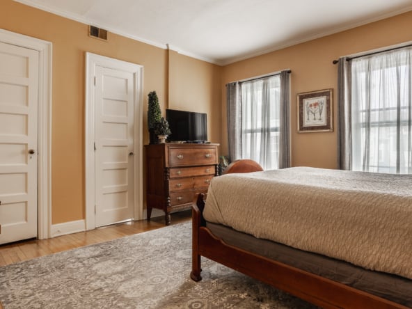 1319 N New Jersey New-32