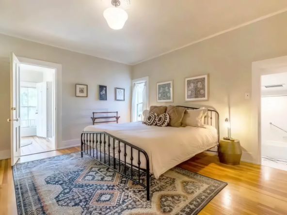 152 Bonnet Street, Manchester, VT 05255-10