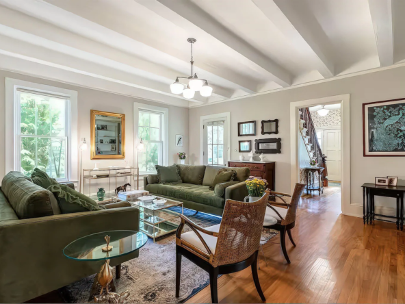 152 Bonnet Street, Manchester, VT 05255-2