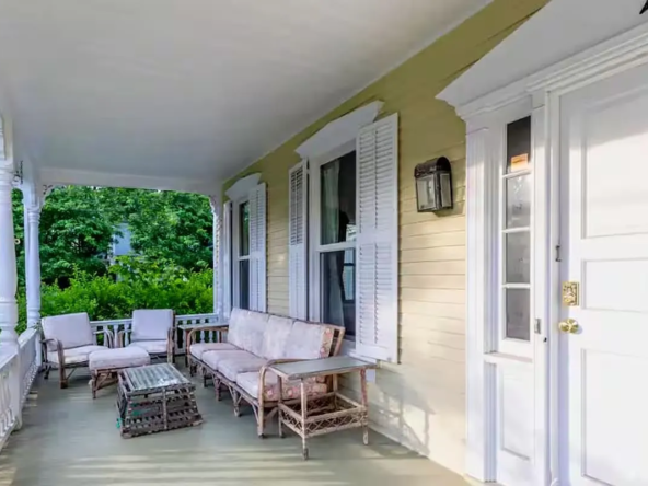 152 Bonnet Street, Manchester, VT 05255-37