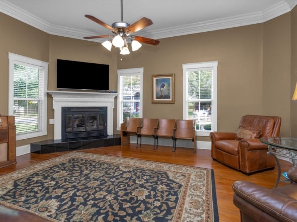 17-415 Houston St-017