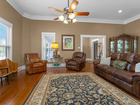 18-415 Houston St-018