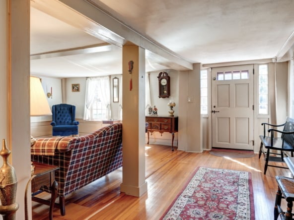 18-web-or-mls-114-elm-st