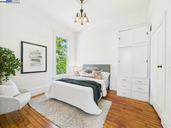1835 Myrtle St, Oakland, CA 94607-25