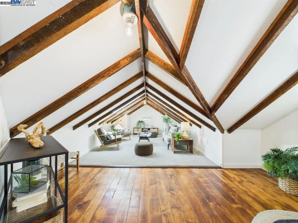 1835 Myrtle St, Oakland, CA 94607-33