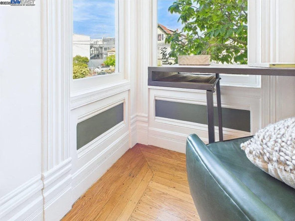 1835 Myrtle St, Oakland, CA 94607-45