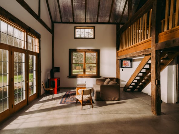 23-Lovers-Barn-INT-1010572-MLS-Compression (1)