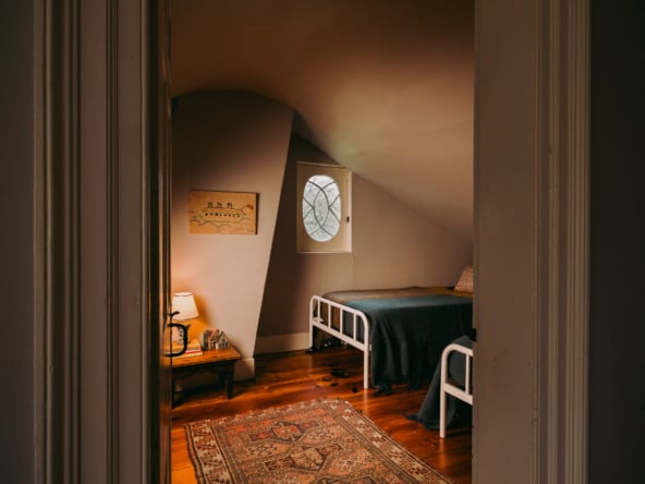 23-Lovers-Guest-Bathroom-02-001-420-MLS-Compression (1)
