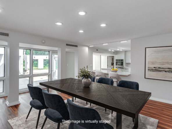 2426 Eastover -37 staged