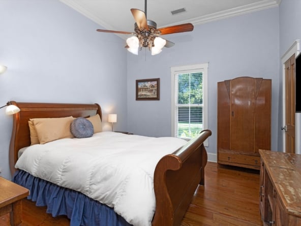 28-415 Houston St-028