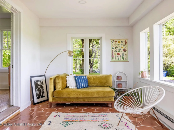 293 Linden Avenue, Red Hook, NY 12571-4