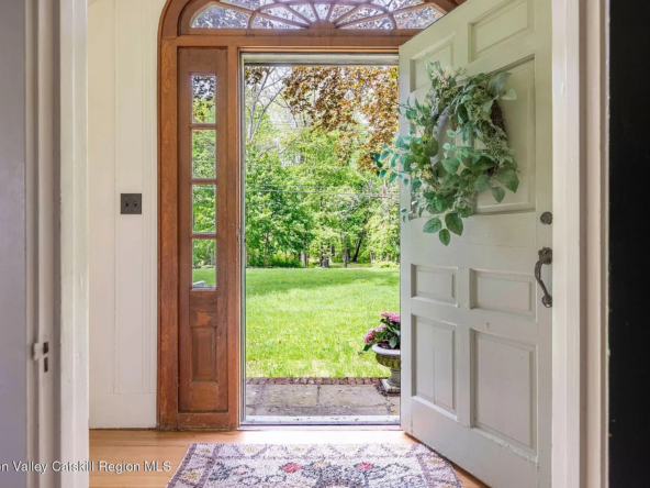-293 Linden Avenue, Red Hook, NY 1257138