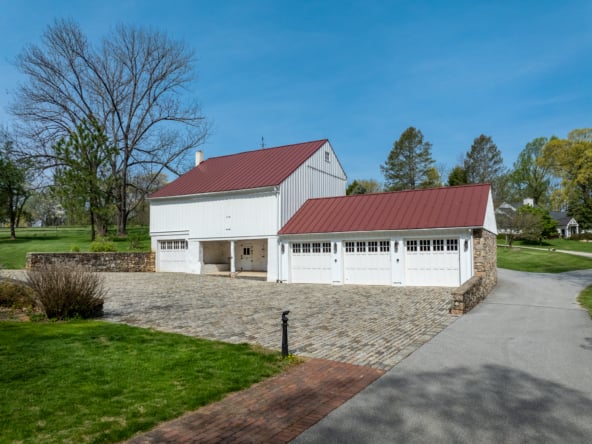 35 Charwynn Exterior-27