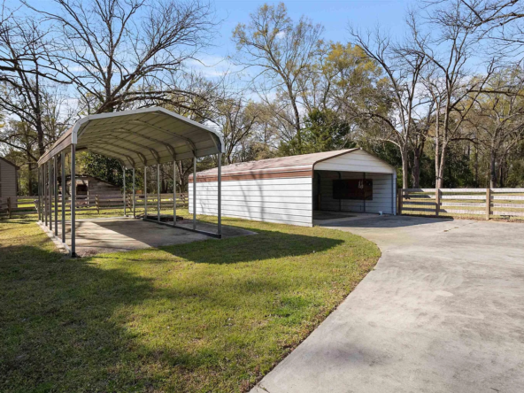 409 Main St W, Marshallville, GA 31057-40