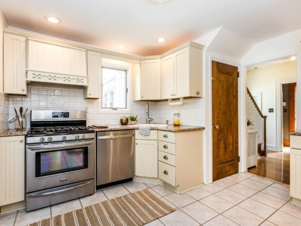 43-Kitchen