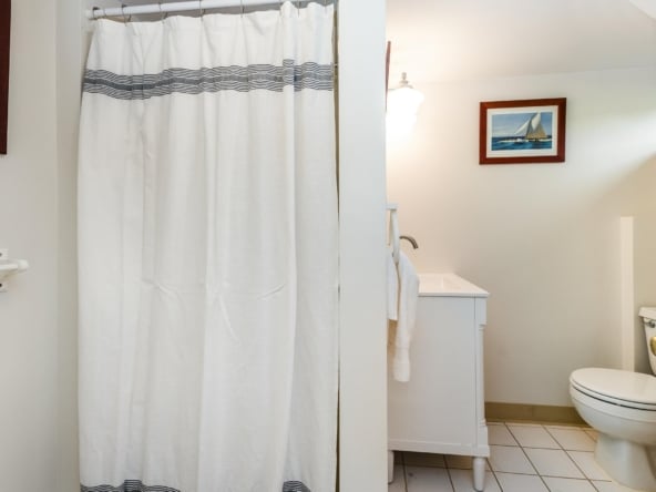 59-Bathroom