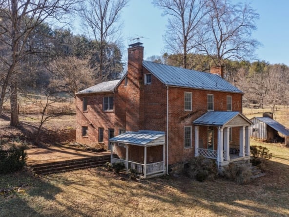 599 Lindsay Main