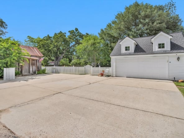 61-415 Houston St-061