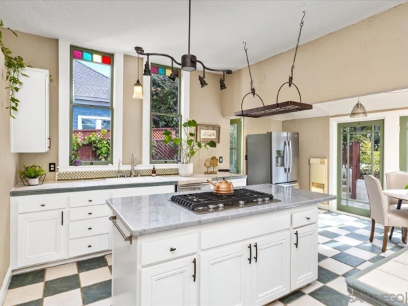 805 22nd St, San Diego, CA 92102-13
