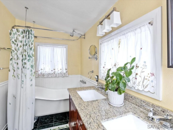805 22nd St, San Diego, CA 92102-19