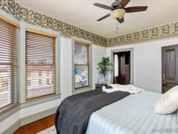 805 22nd St, San Diego, CA 92102-22