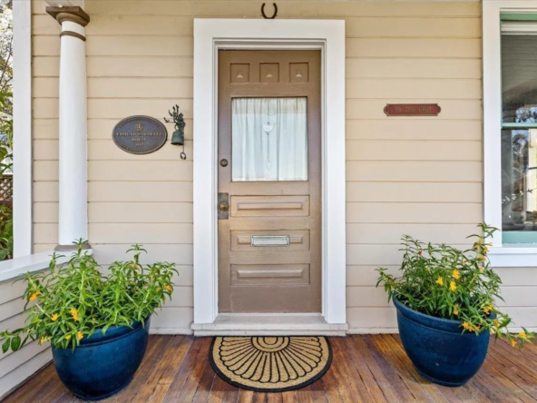 805 22nd St, San Diego, CA 92102-3