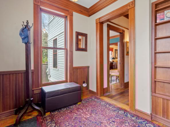 98-web-or-mls-69-union-ave