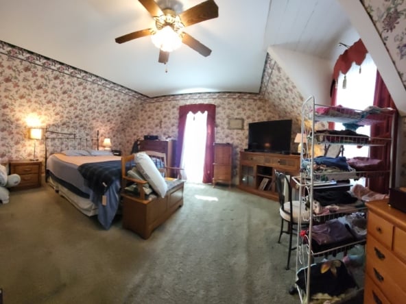 Upper Bedroom B