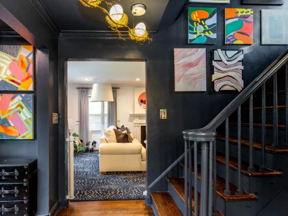010-Foyer to Living
