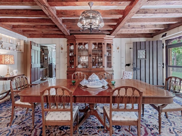011-9391-Hobart-Waite-Hill