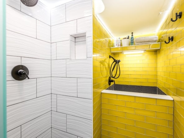 061-Shower and Dog Bath