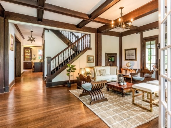 09-Living Room