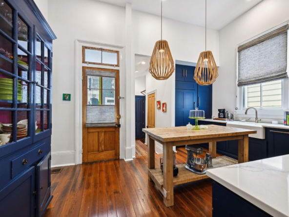 141 Lavergne St_001