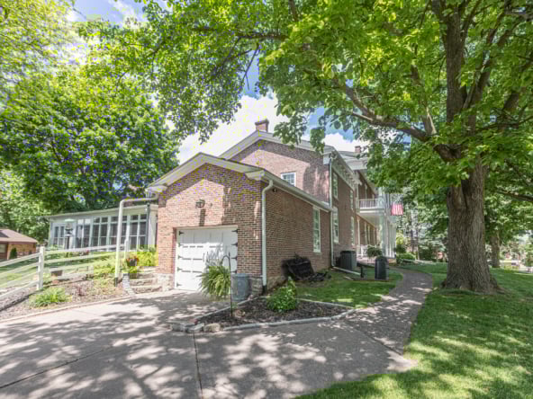 150 Roundtree Ave-70