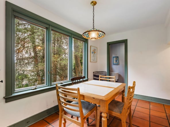17-web-or-mls-127-webster-ave