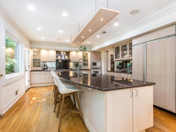 19-Kitchen