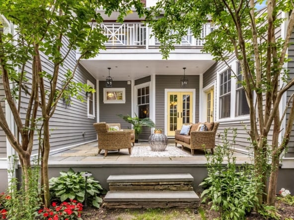 22-Side Porch