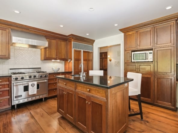 22-web-or-mls-216-hillspoint-rd