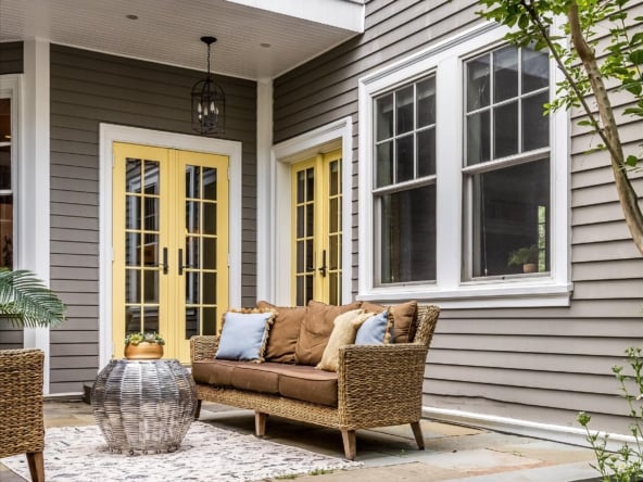 23-Side Porch