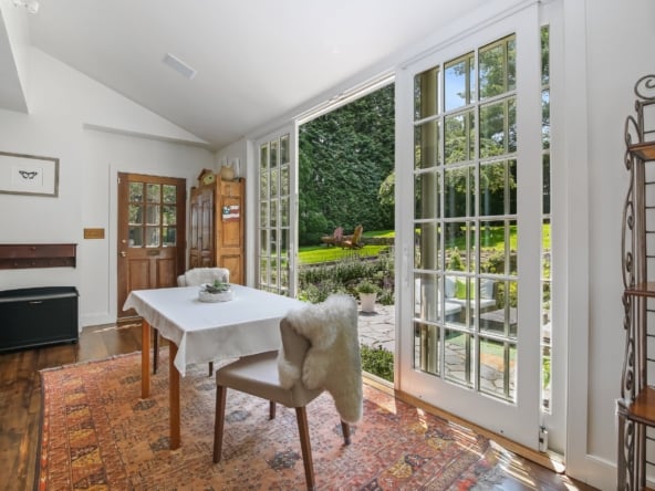 28-web-or-mls-216-hillspoint-rd