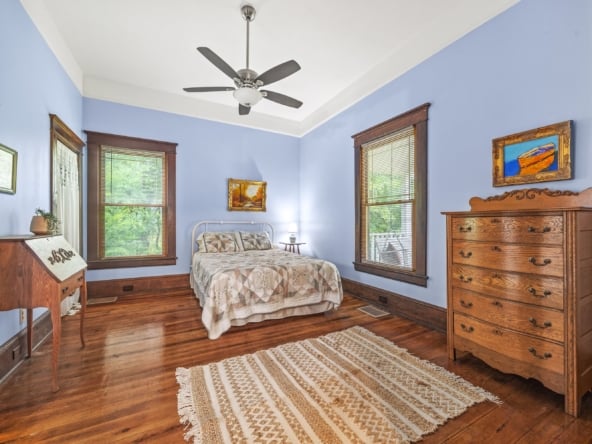 29-4569 Edgeland Rd-29