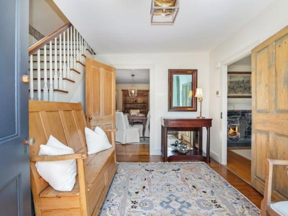 3-web-or-mls-216-hillspoint-rd