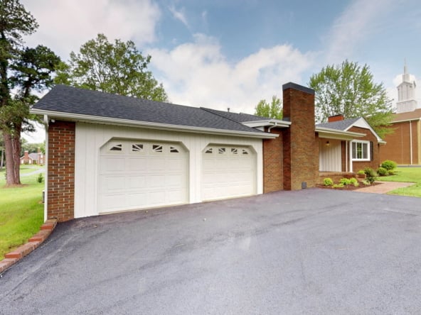 30-web-or-mls-700 S 16th St Murray KY 42071-29