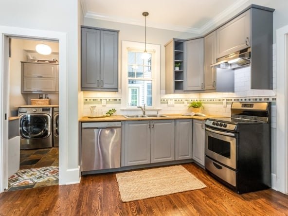 35-Secondary Kitchen
